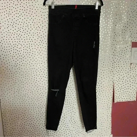 SPANX Vintage Distressed Skinny Jeans - Picture 2 of 9